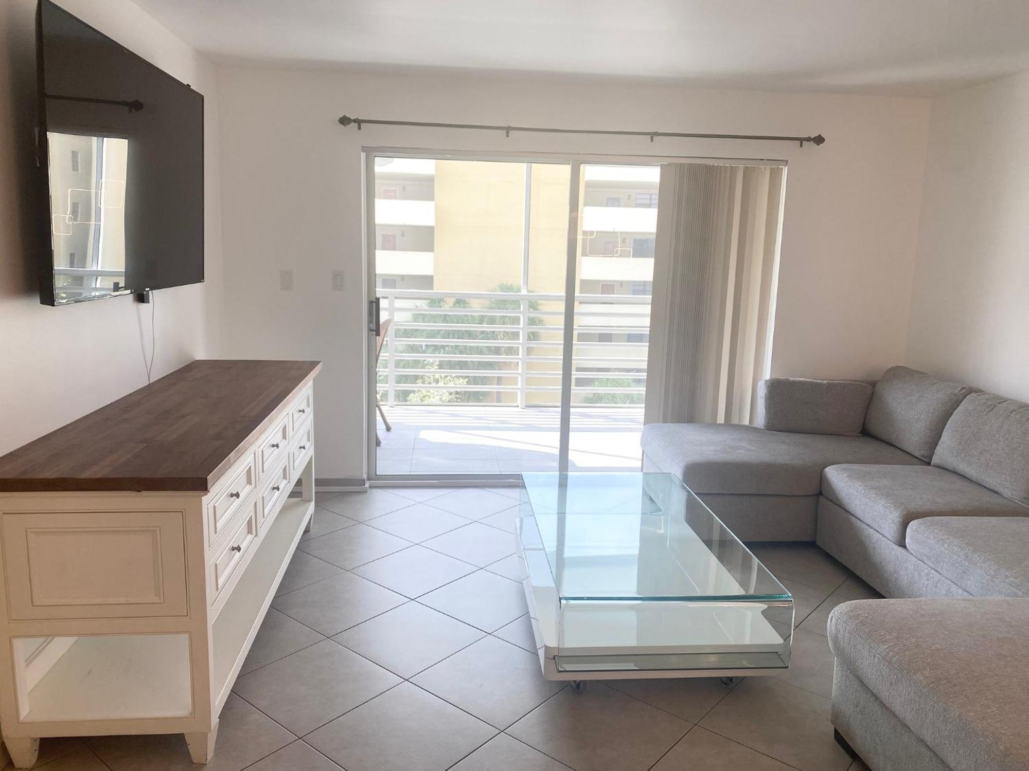 Le Frontenac Βίλα Sunny Isles Beach Εξωτερικό φωτογραφία