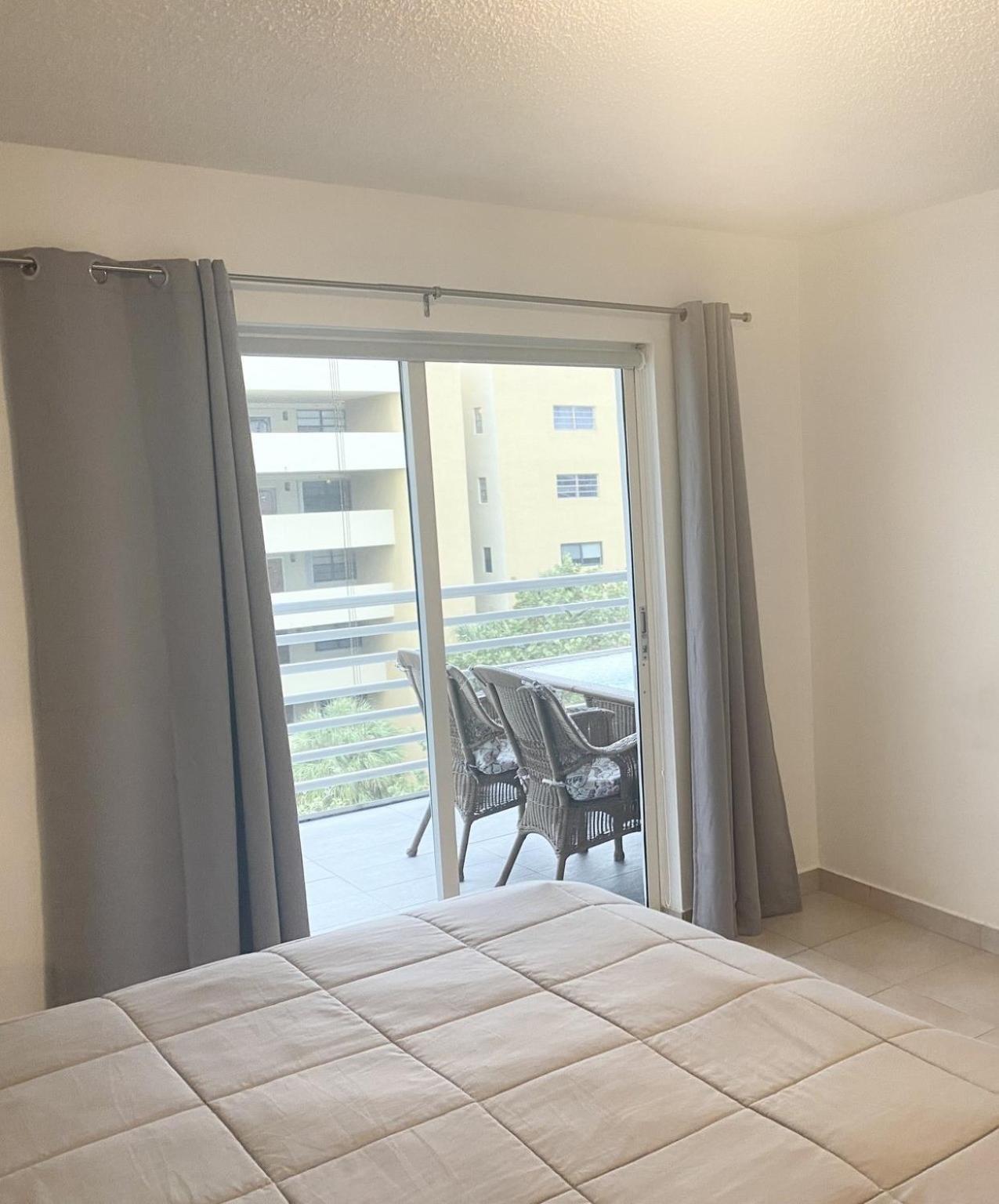 Le Frontenac Βίλα Sunny Isles Beach Εξωτερικό φωτογραφία