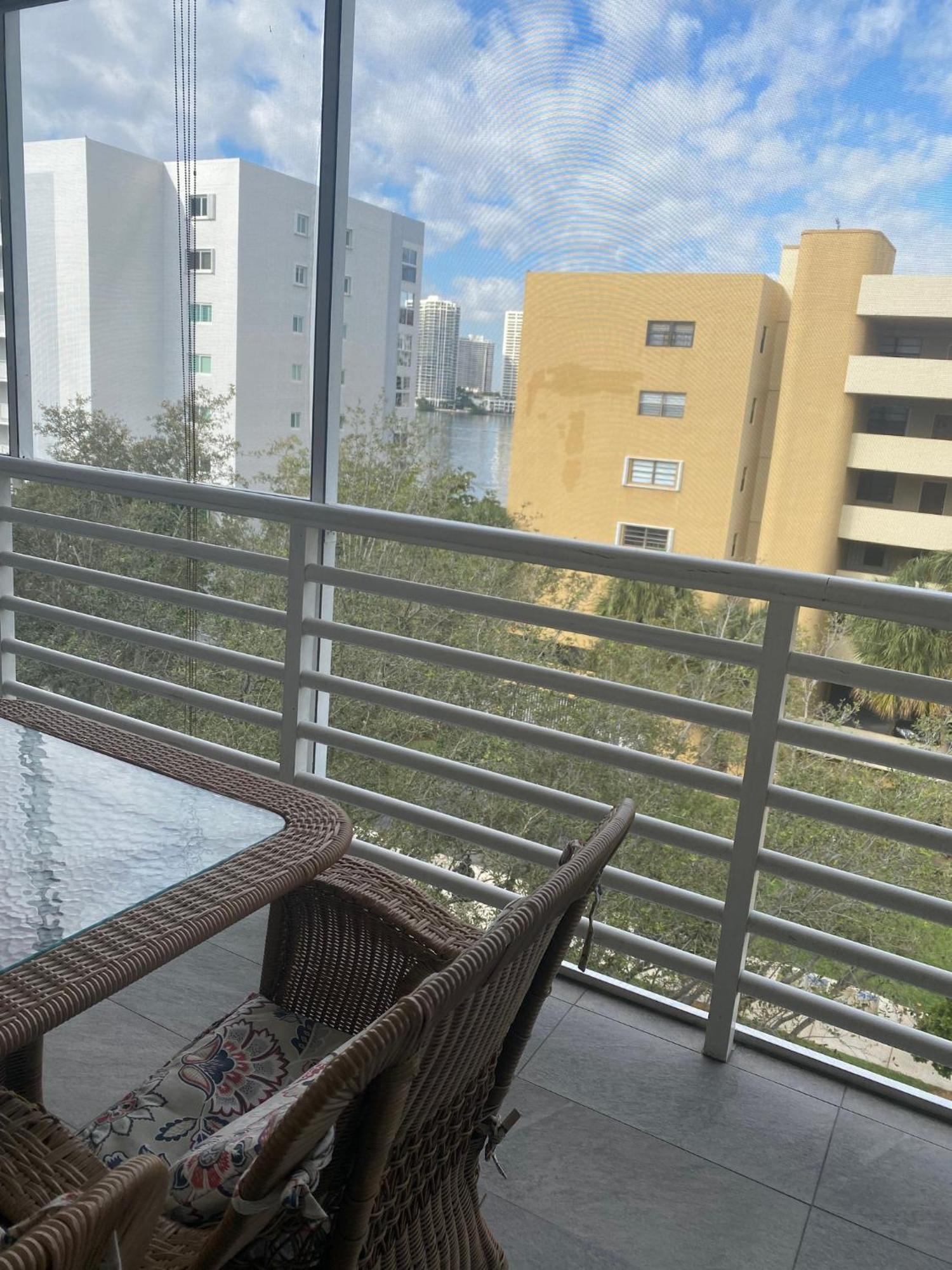 Le Frontenac Βίλα Sunny Isles Beach Εξωτερικό φωτογραφία